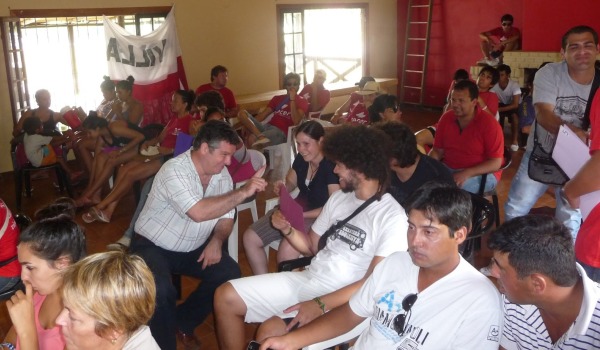 Los jóvenes radicales pidieron lugar en las listas de candidatos