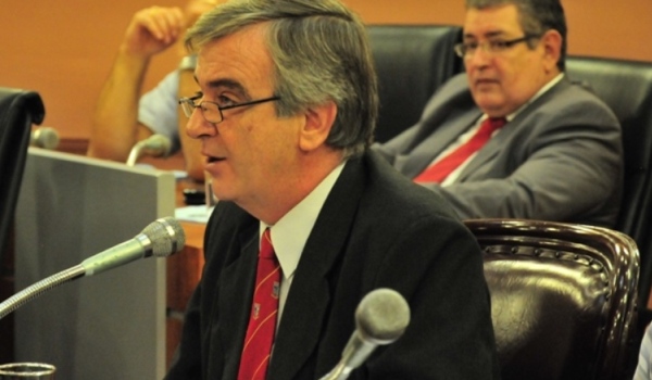 Uranga será el compañero de fórmula de Osuna