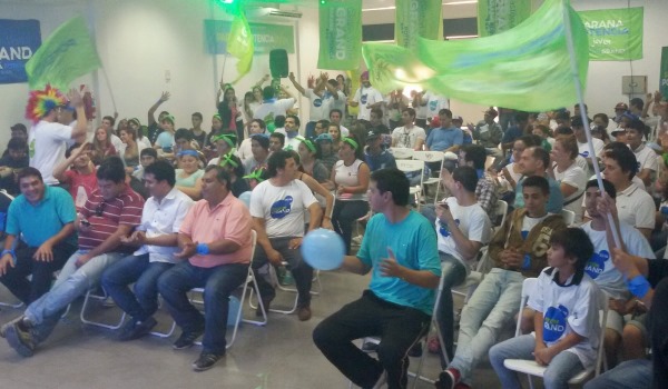 Grand: “Si la política es poco transparente, hagámosla transparente”