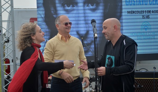 Grand homenajeó a Cerati con familiares del músico