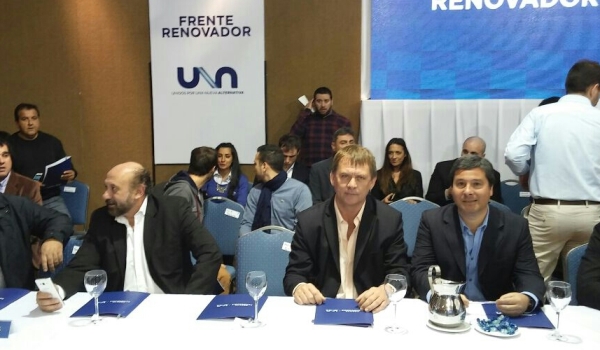 Zavallo, Koch y Bahler en la bienvenida a Stolbizer