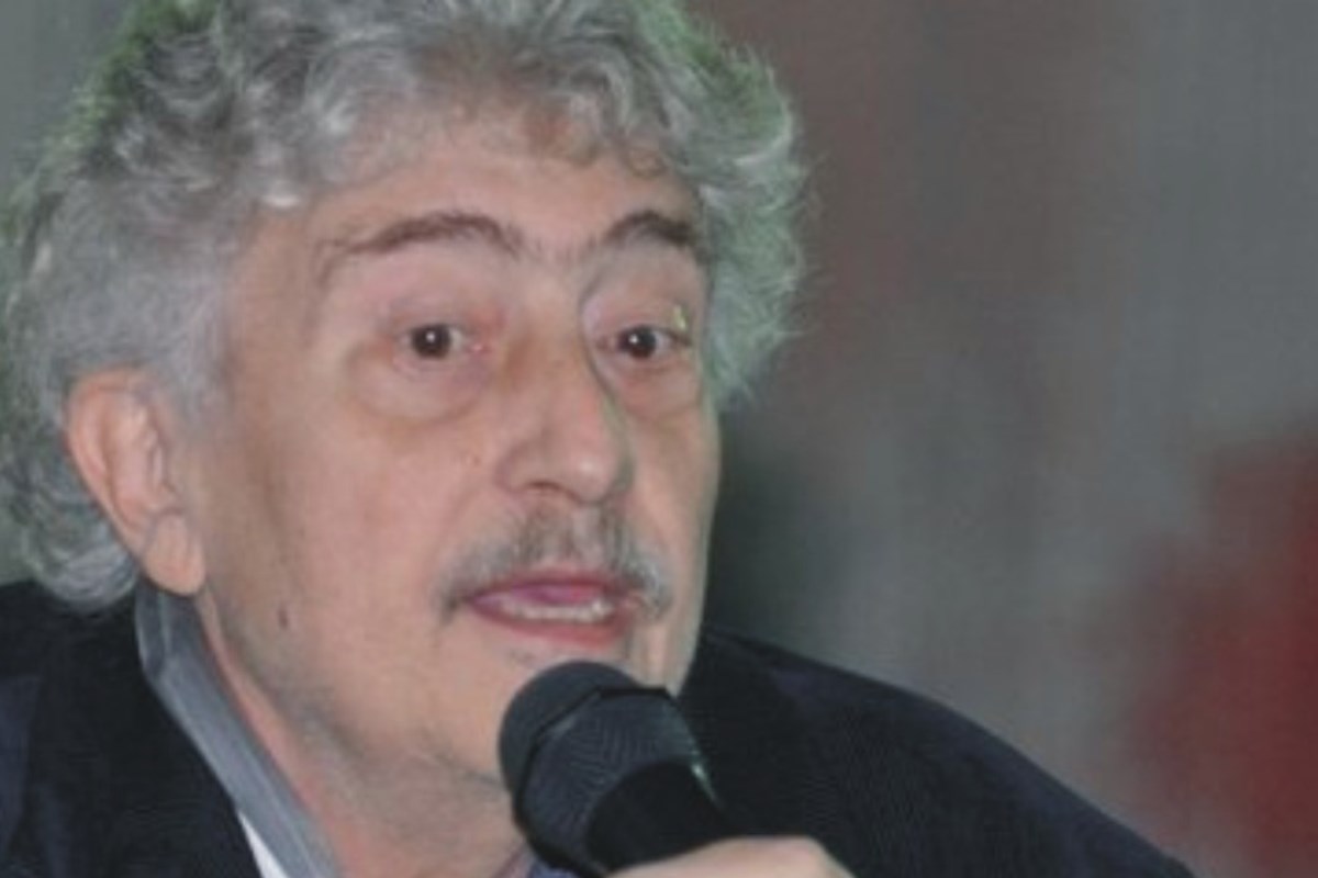 Más de 3 mil libros de Caletti, a disposición