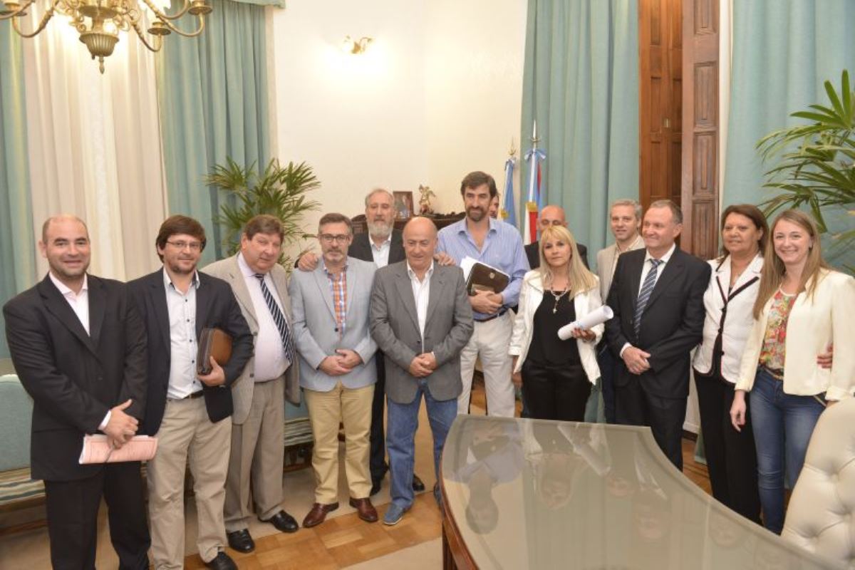 Asumió su banca la reemplazante del senador Viano
