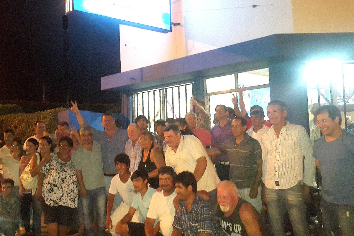 Busti recorre la provincia y se posiciona frente a las legislativas
