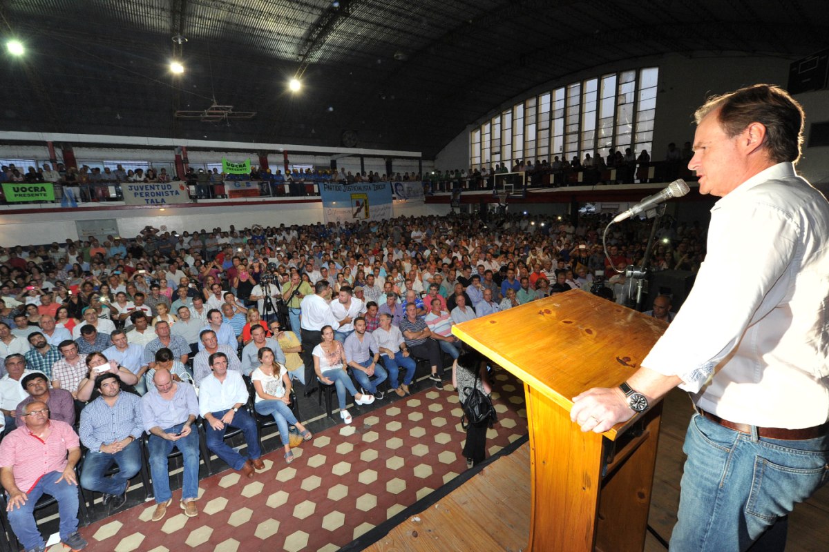 Bordet explicó el “acuerdo de gobernabilidad” y marcó sus límites