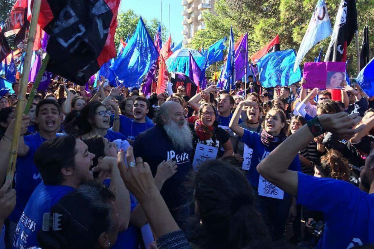Pérsico, Taiana y Abal Medina en la despedida de Micaela