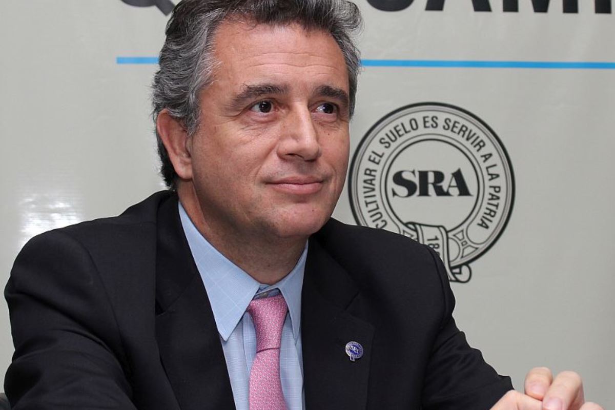 Etchevehere, dispuesto a “analizar” una candidatura
