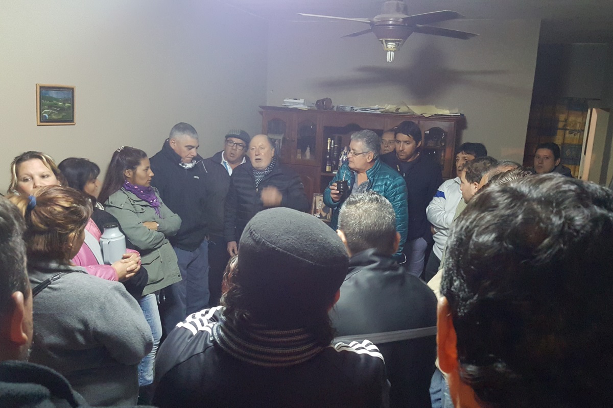 Busti pide que funcionarios de Bordet trabajen en la campaña