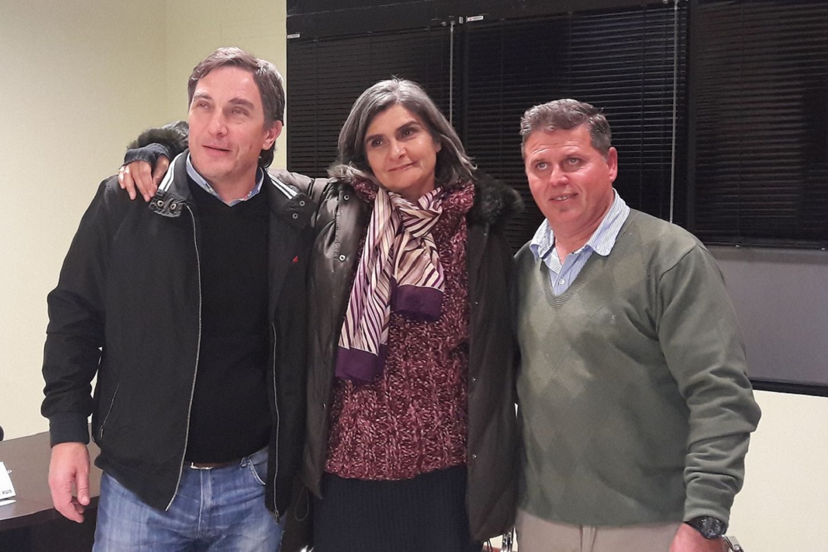 Jaroslavsky le pide a Benedetti un debate abierto