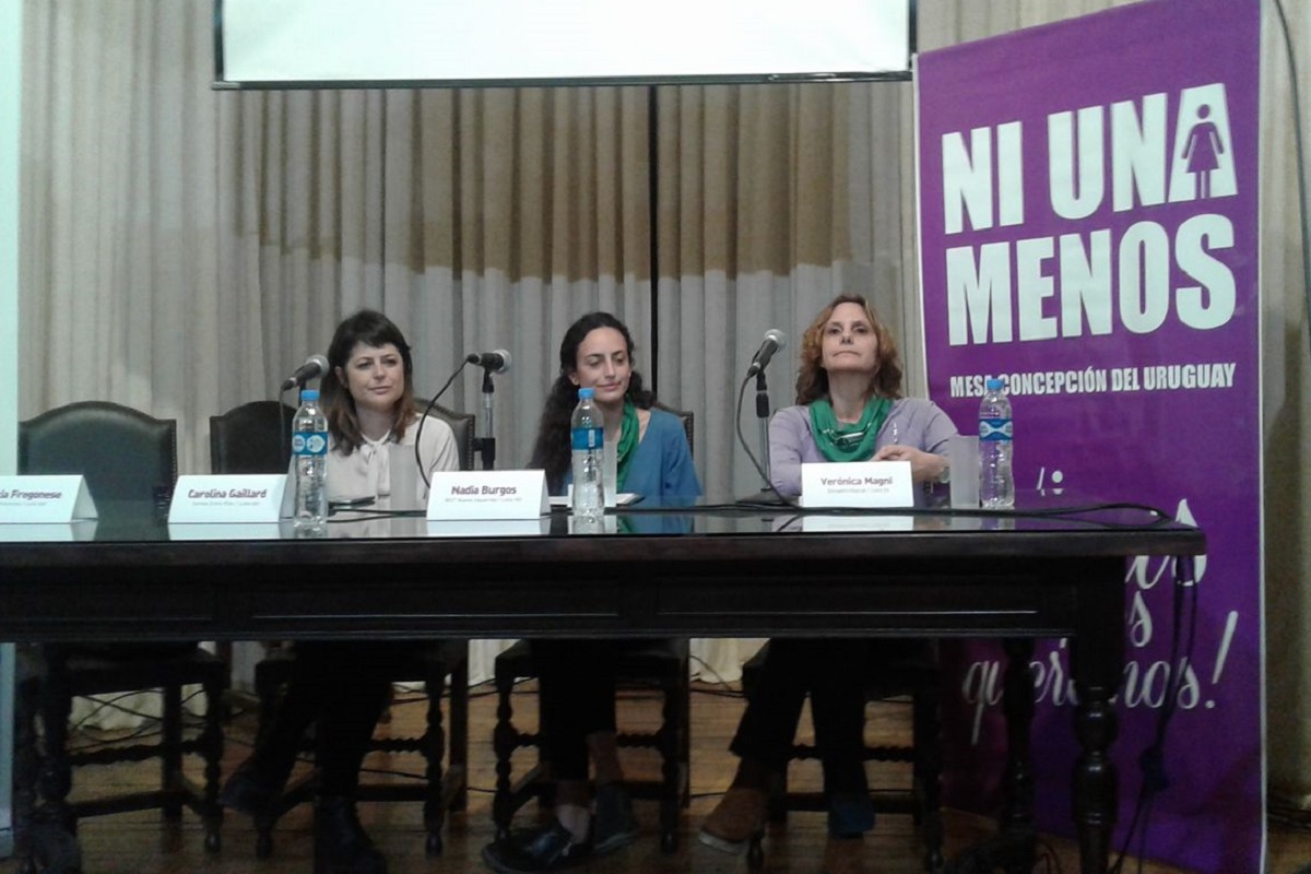 Tres candidatas en sintonía y una silla vacía