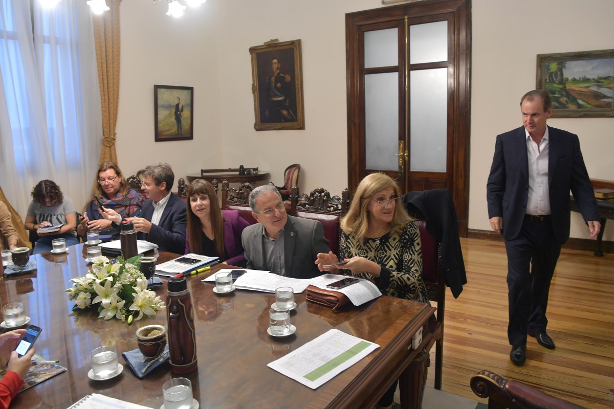 Preocupa a Bordet el ajuste de Nación