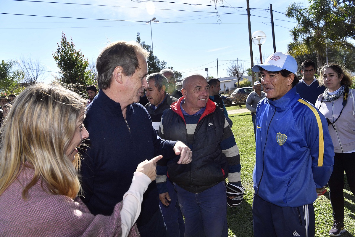 Bordet recrimina a la oposición por el tono de su campaña