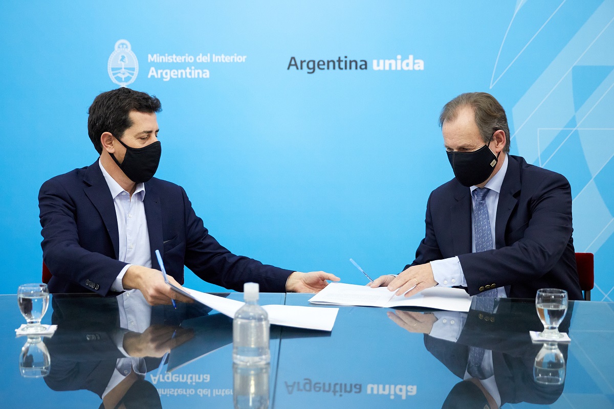 Firma del convenio para pavimentar la ruta 23