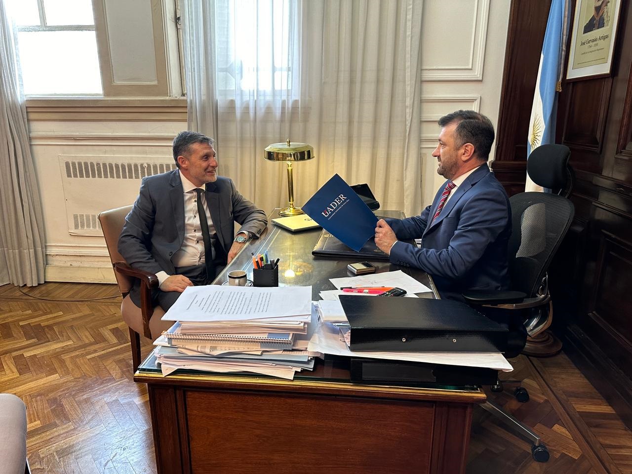 Kueider hablará sobre reforma política, convocado por Filipuzzi
