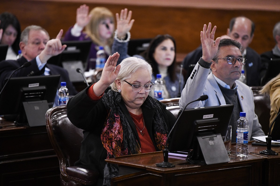 Media sanción a la reforma del Juicio por Jurados