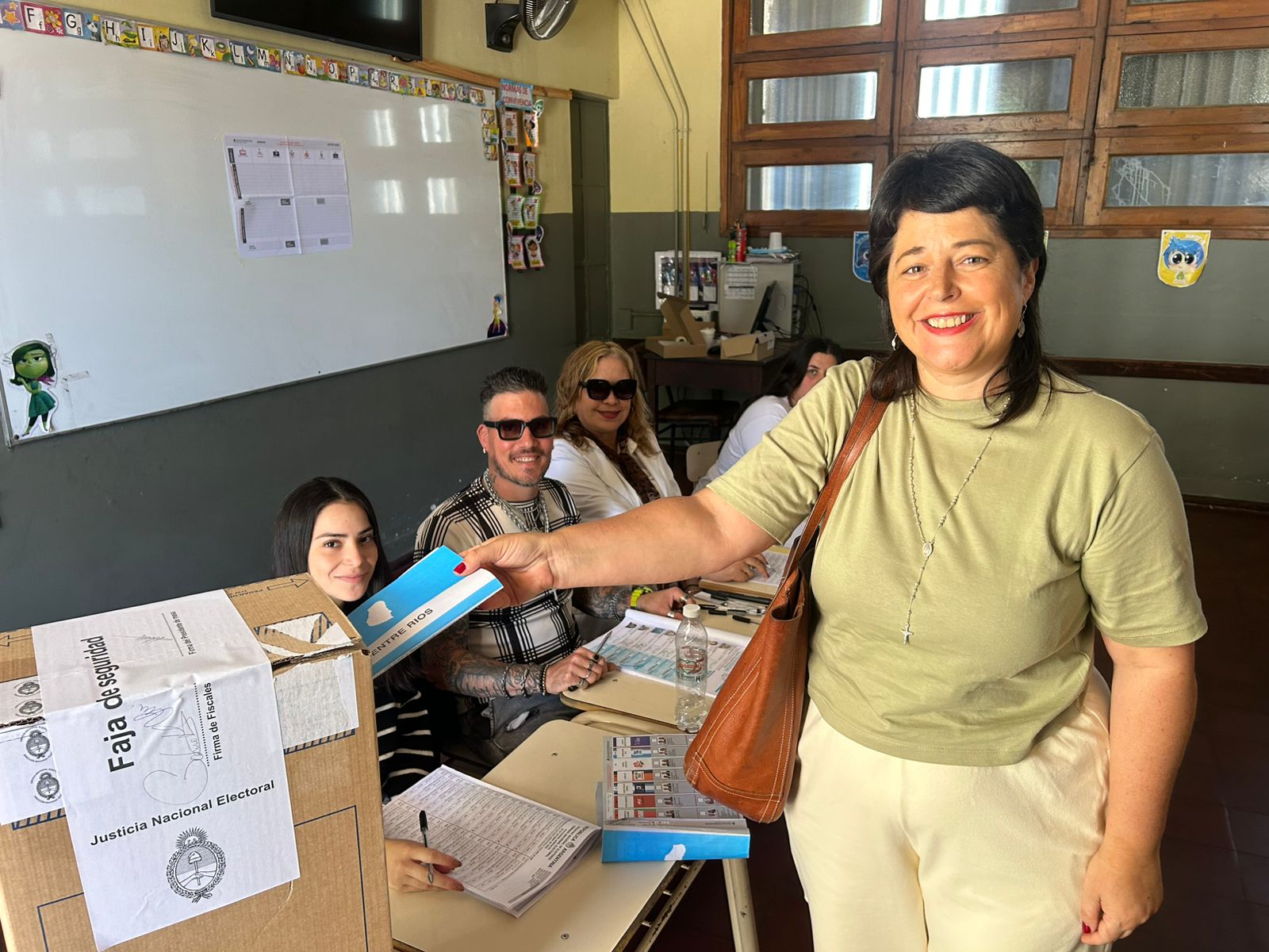 Gaillard llamó a “votar con esperanza”