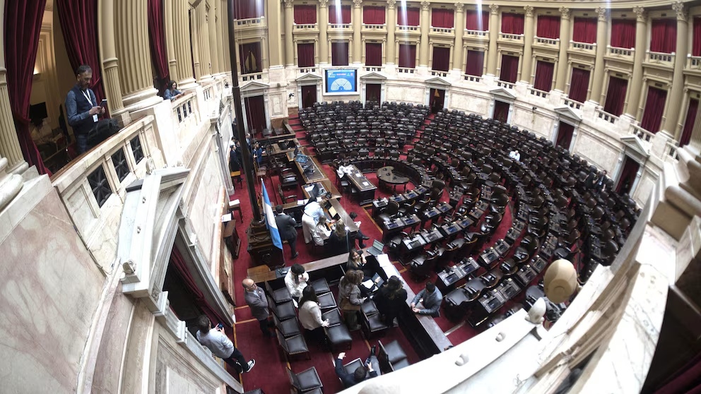 Los posibles repartos de bancas